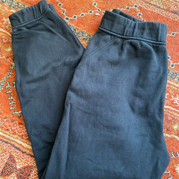 Lululemon Relaxed High Rise Jogger - Picture 3 of 5